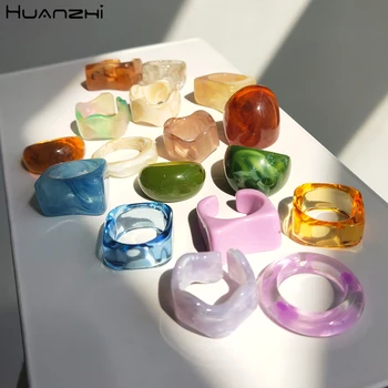 HUANZHI 2021 Нови Цветни Прозрачни Смоли Минималистичные Акрилни Цъфтящи Геометрични Пръстени Комплект за Жени, Момичета Бижута Вечерни Подаръци
